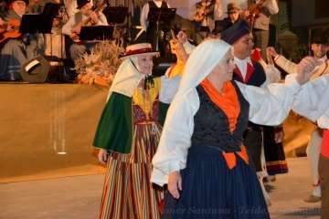 Centro y Anzar, de Telde, en el III Festival Folclórico Herencias (Foto Francisco Javier Santana)